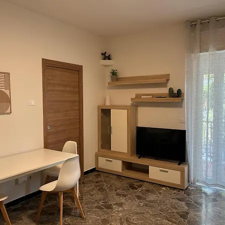公寓式酒店 Intomatera Business With Parking 马泰拉